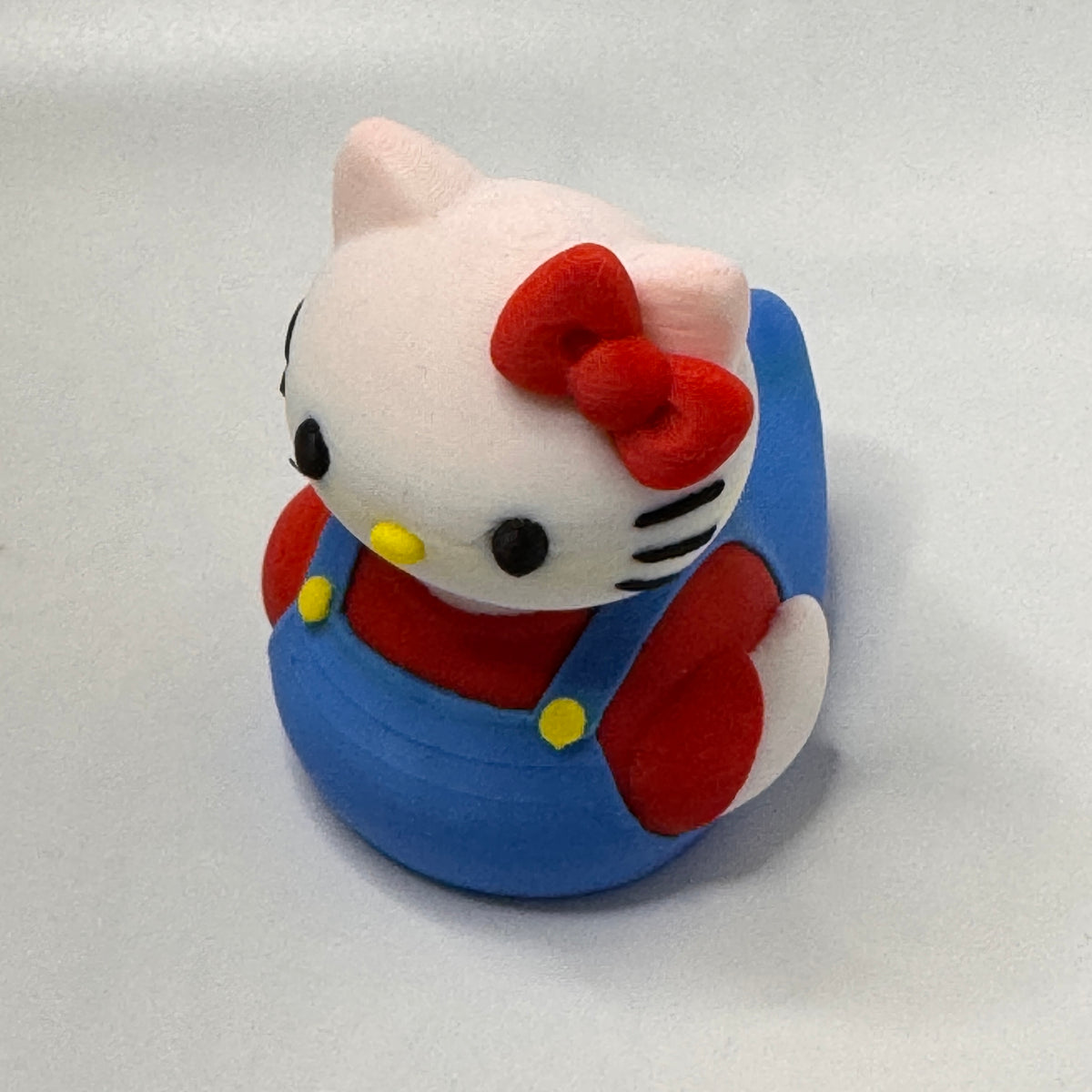 Bow Wearing White Cat Dash Duck