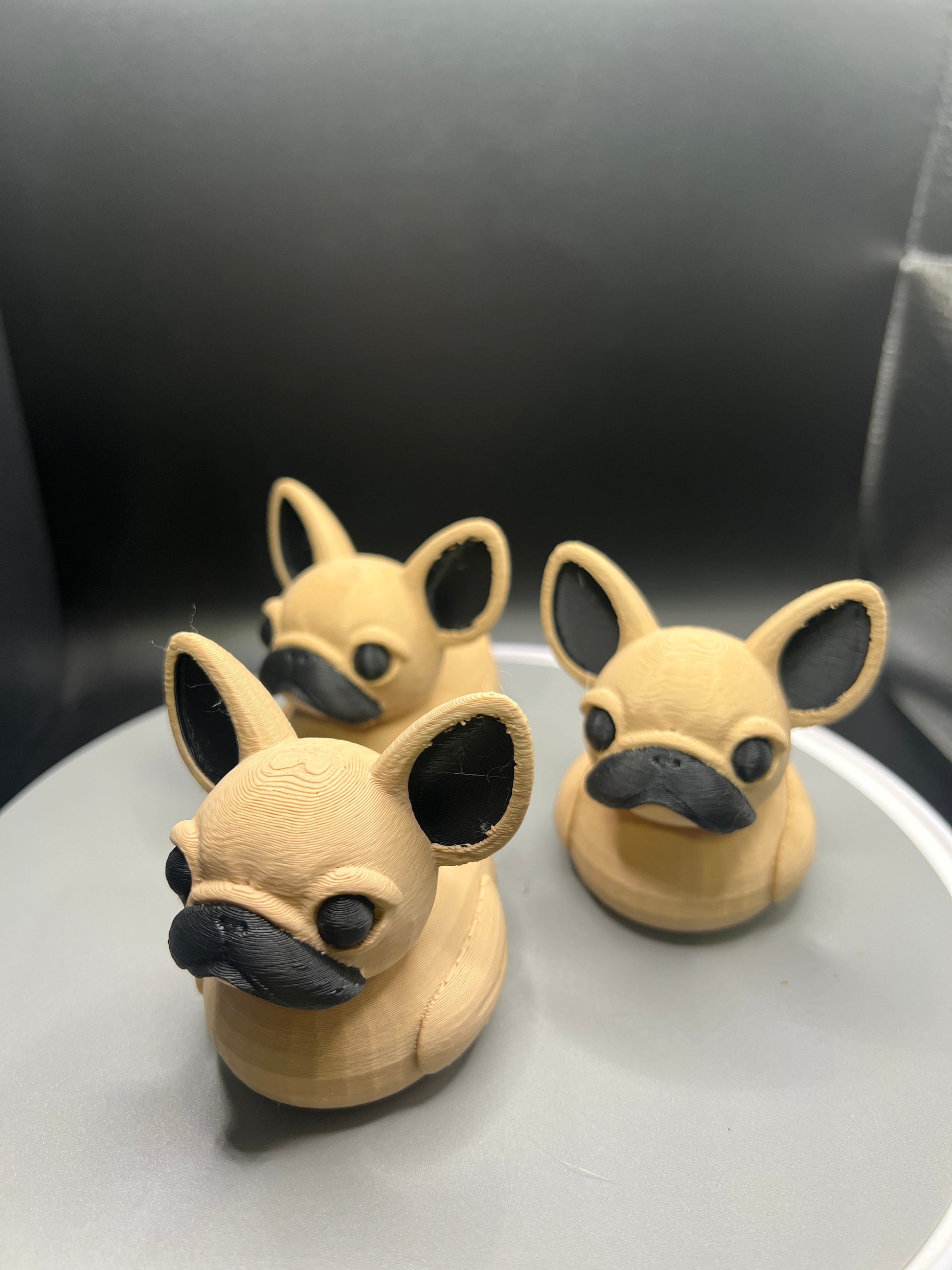 Frenchie Duck - Tan/Black